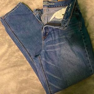 AMERICAN EAGLE Mom Jeans
